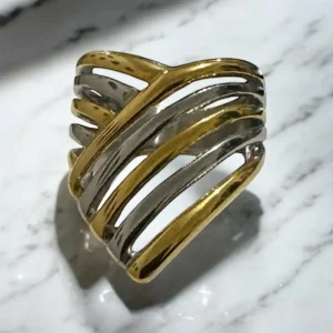 Two-Tone Wave Ring