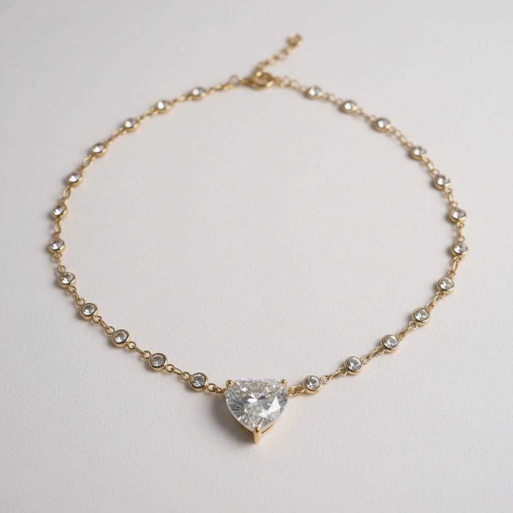 Crystal Heart Glow Necklace - Image 2